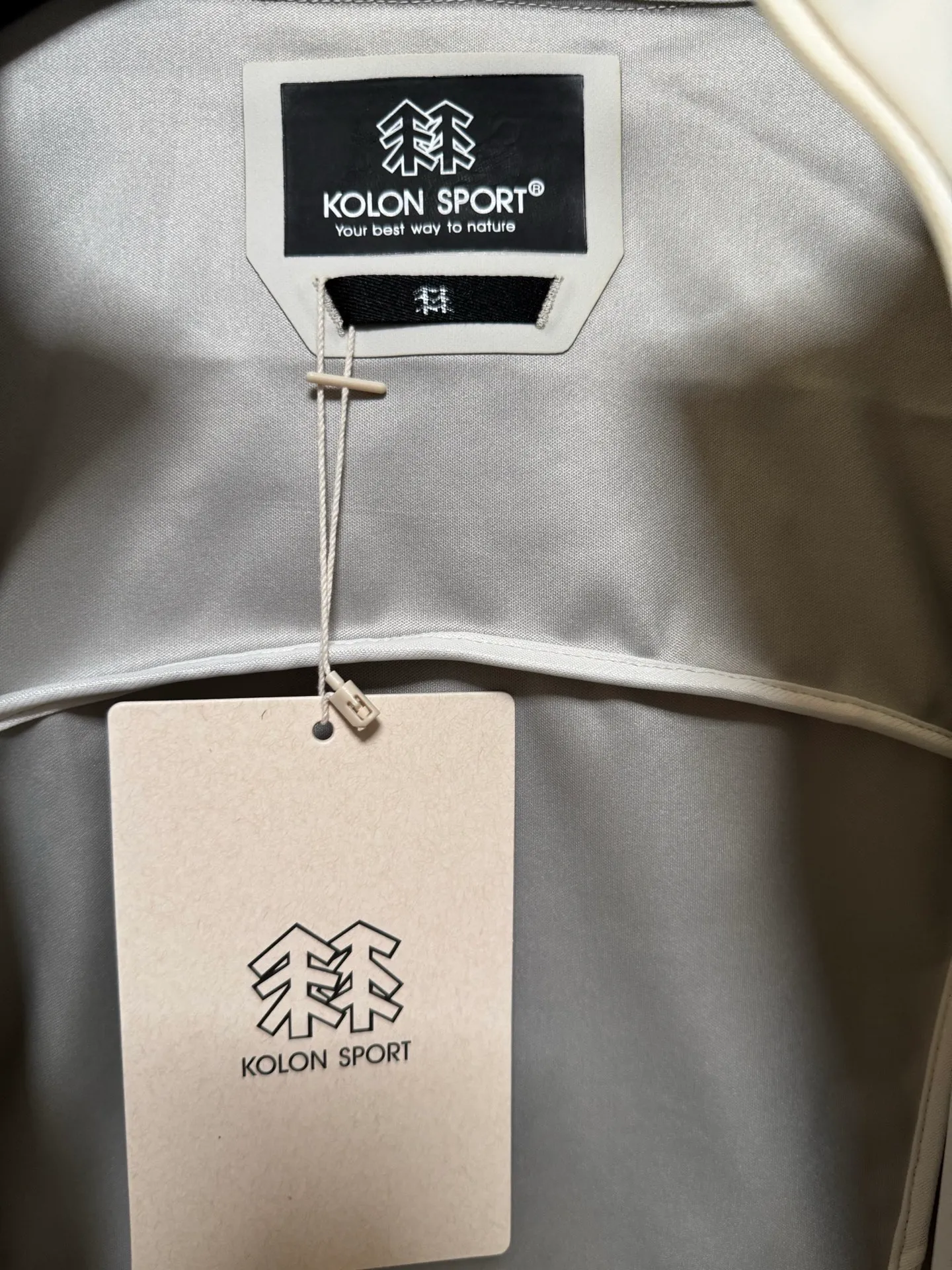 [Premium Replica] KOLON SPORT/Kelon 26Fw Autumn and Winter New Arrival Outdoor Soft Shell Jacket Women's Breathable Waterproof Windproof 3L TECHSHELL Soft Shell Magnetic Hooded Jacket (Gray White) Size: s/m/l/xl/xxl